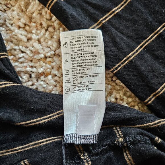 Vince Striped Long Sleeve Top - size XS - Picture 7 of 7